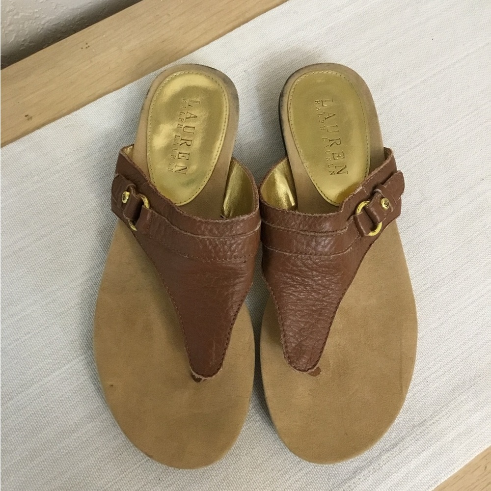 RALPH LAUREN Shoes Flats T-Strap Sandals Gold Metallic Leather Suede size 7.5